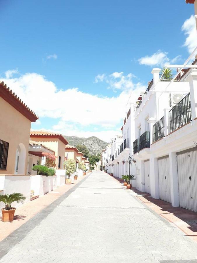 Casa Irma Lägenhet Nerja Exteriör bild